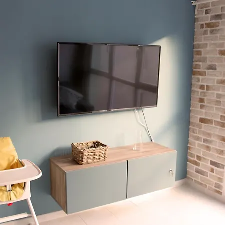 Apartamento Modern 1 Bed Apartment, Minutes From The *